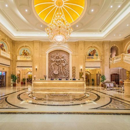 גווילין Vienna International Hotel Diecai Wanda High Speed ​​Rail Station מראה חיצוני תמונה