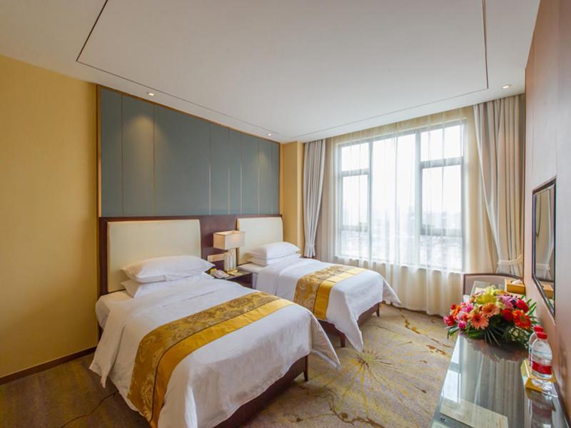 גווילין Vienna International Hotel Diecai Wanda High Speed ​​Rail Station מראה חיצוני תמונה